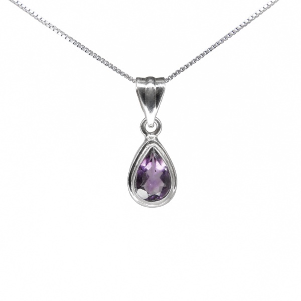x. P. Amethyst Pearl Cut in Silver with Chain